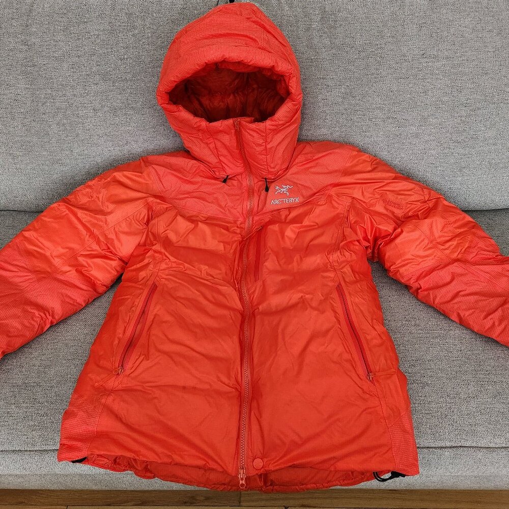 Arcteryx Lighweight Alpha Parka